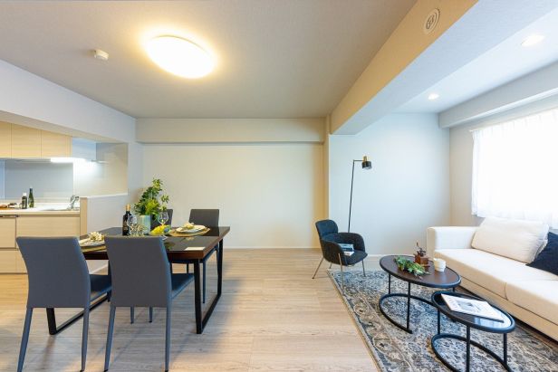 ライオンズマンション茅ヶ崎中央公園リビング