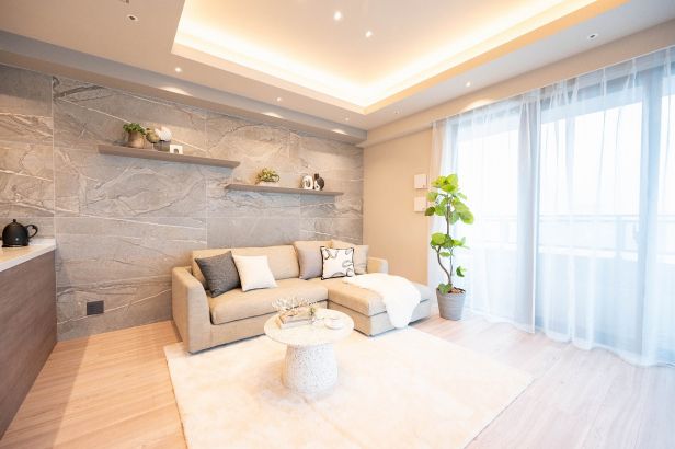 ＴＨＥ　ＴＯＷＥＲ　ＫＯＩＳＨＩＫＡＷＡリビング