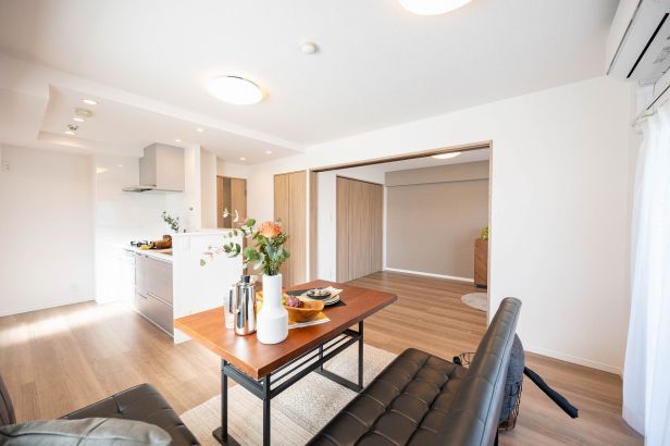 ライオンズヒルズ北寺尾リビング