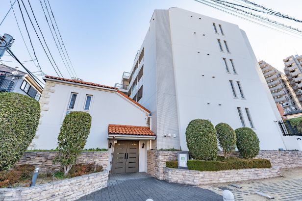 メゾンヴェール幡ヶ谷現地外観写真