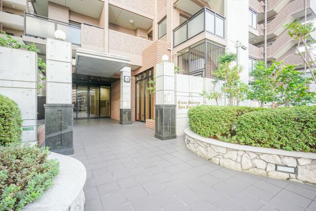 ライオンズマンション新梅田第２エントランス