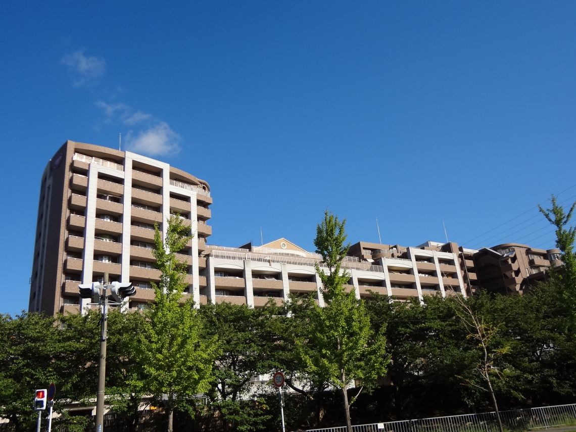 セレッソコート南千里佐竹台グランヒルズ現地外観写真