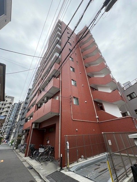 ｆｅｅｔｈ日暮里現地外観写真