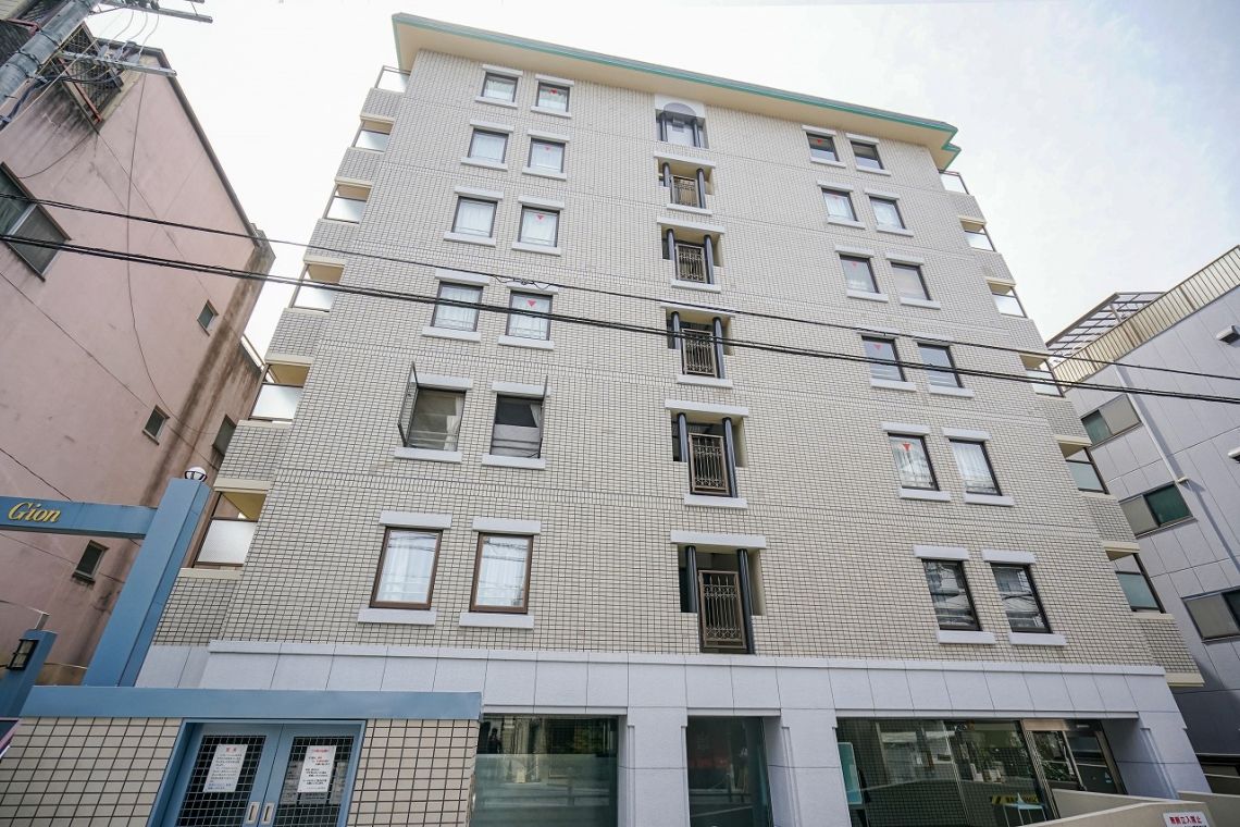 ライオンズマンション祇園現地外観写真