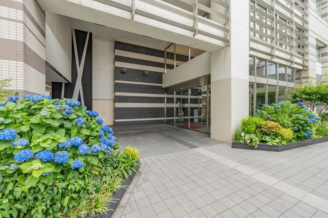 ライオンズ四谷タワーゲートエントランス