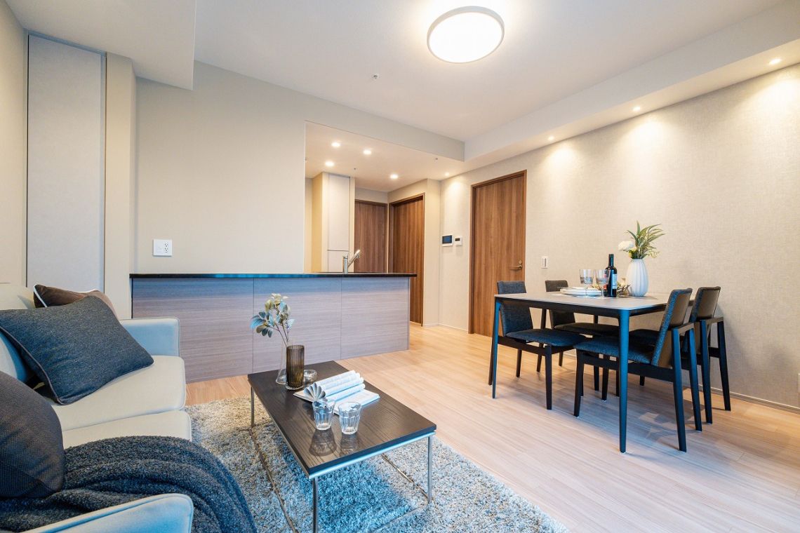 ウエリスタワー谷町四丁目リビング