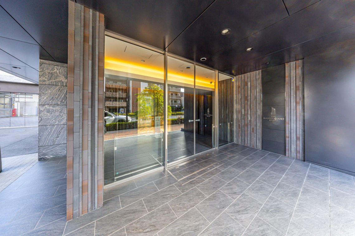 ザ・マジェスティコート目黒エントランス