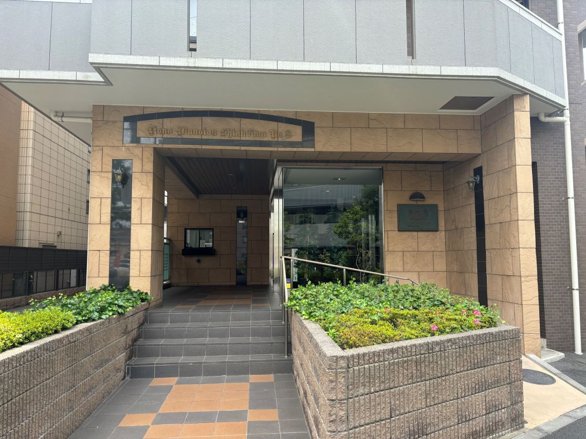 ライオンズマンション新小岩第８エントランス