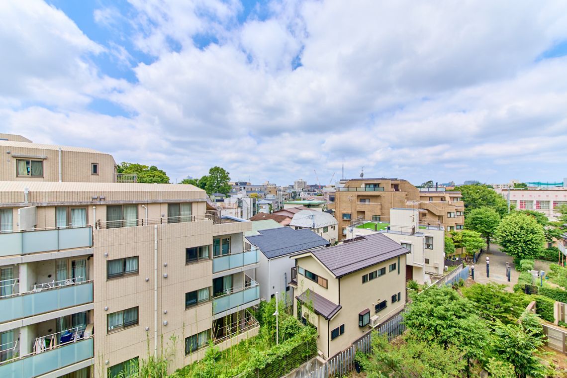 ライオンズマンション弦巻グランフォートその他現地