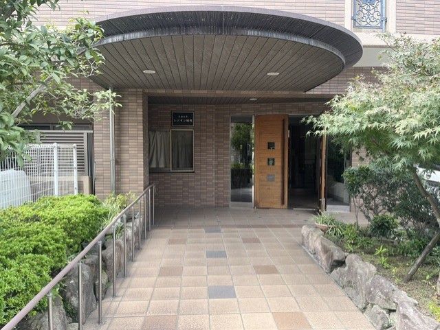 日商岩井レジオン城西エントランス