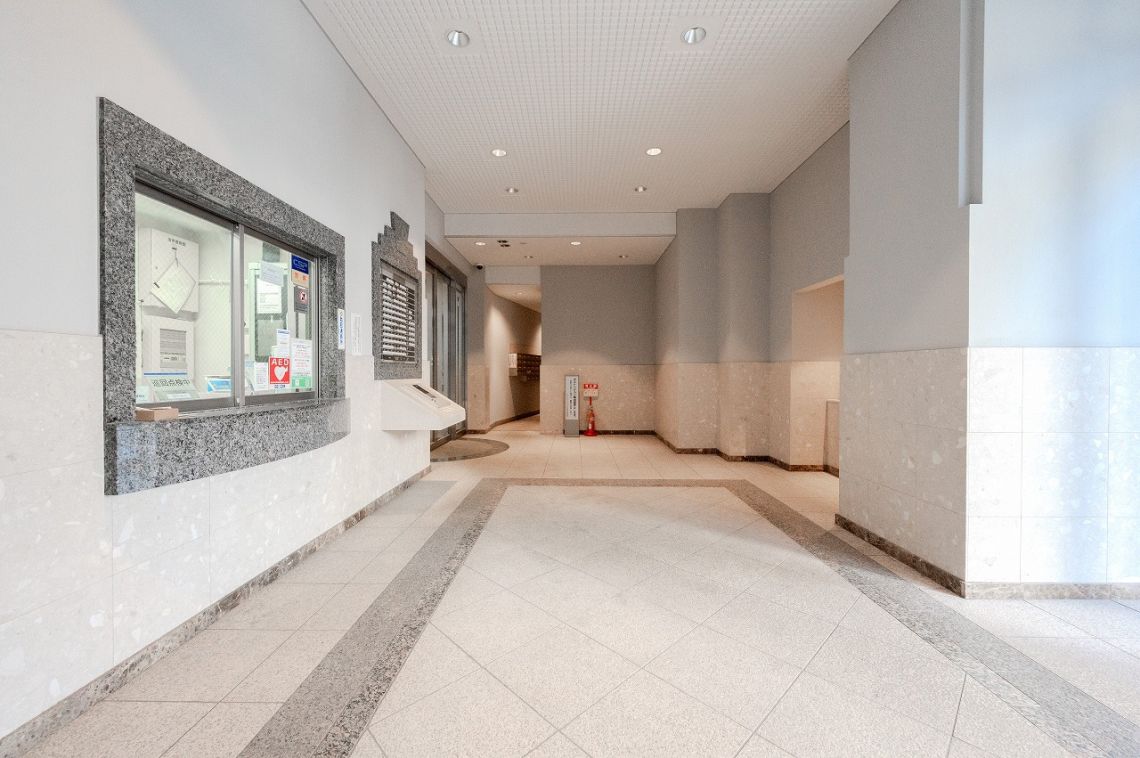 ライオンズマンション渋谷道玄坂エントランス