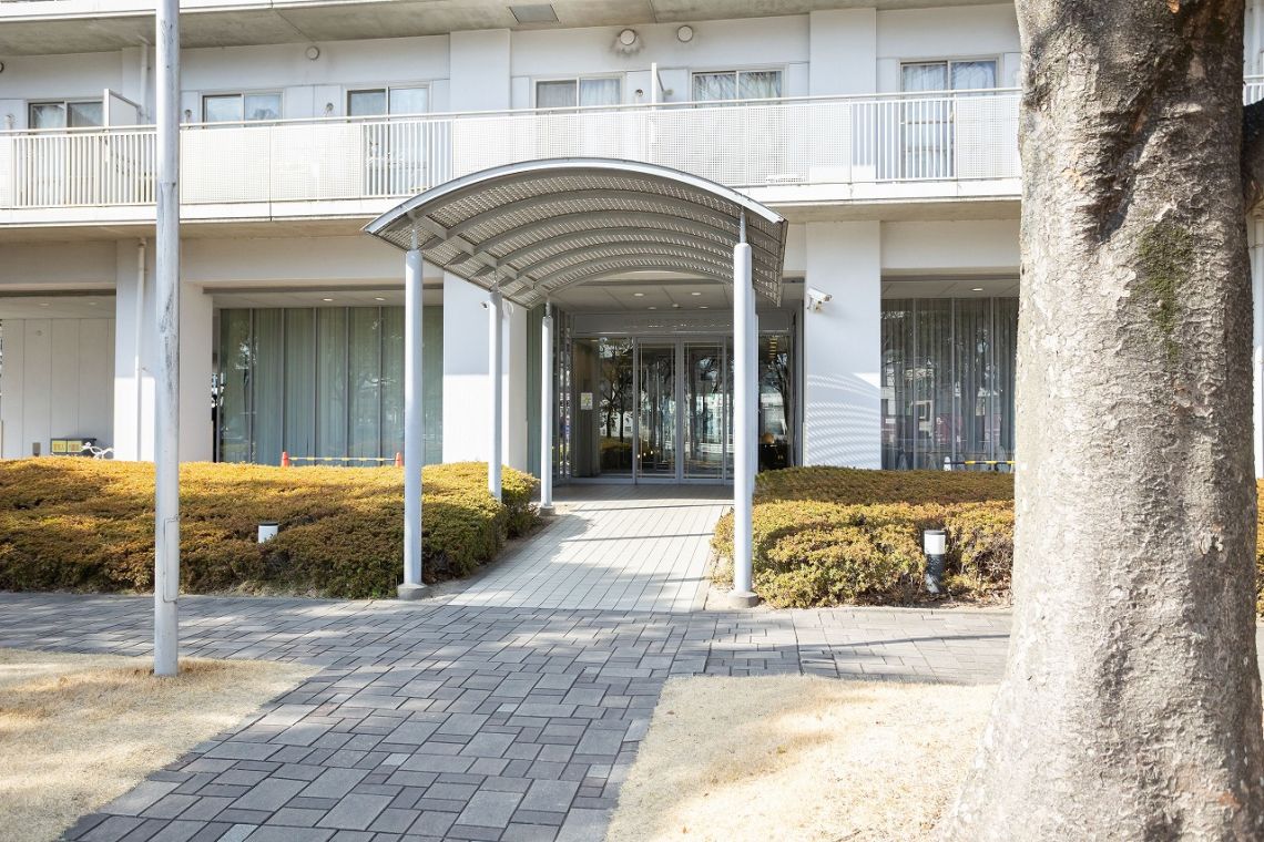 ファミールタワープラザ岡山イーストタワー現地外観写真