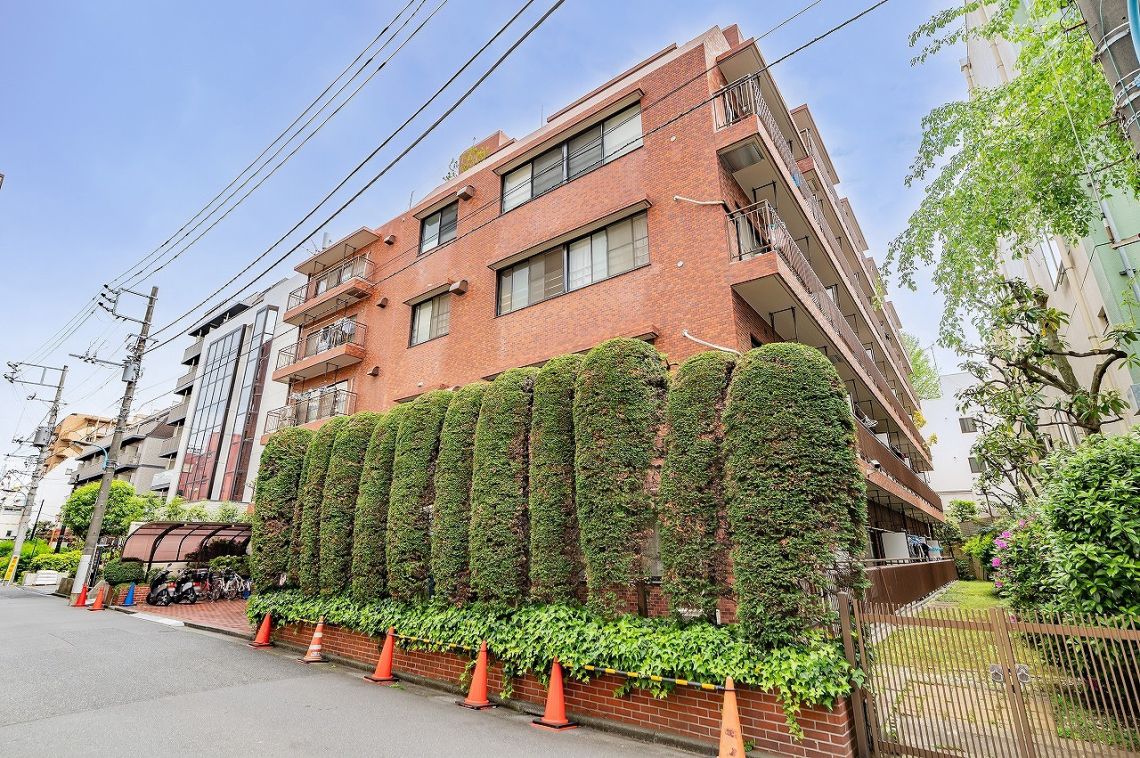 ライオンズマンション神楽坂第３現地外観写真