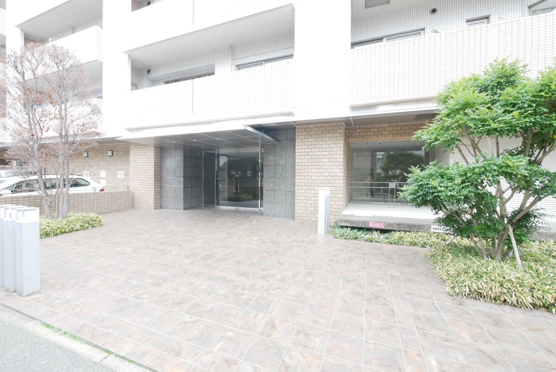 アーティックス大濠エントランス