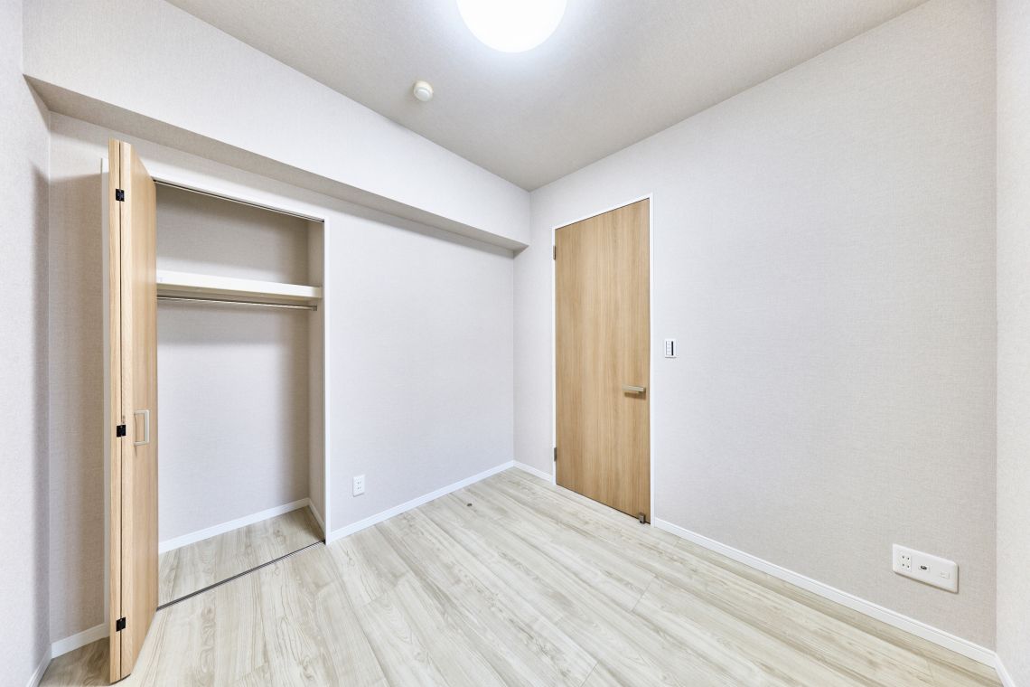 ロイヤルアーク藤崎居室