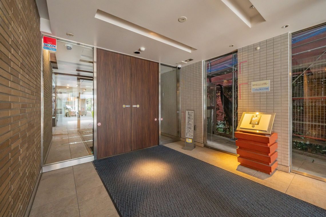 ライオンズ北小岩レジデンスエントランス