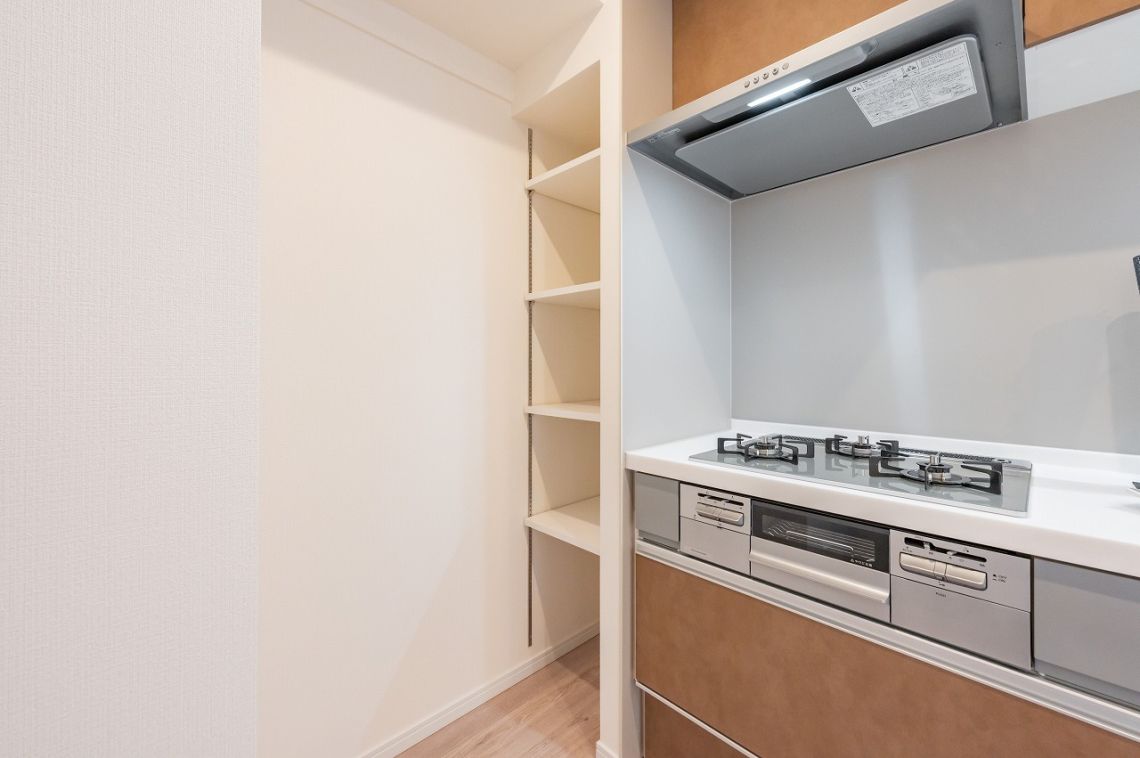 レーベンハイム赤羽西が丘収納