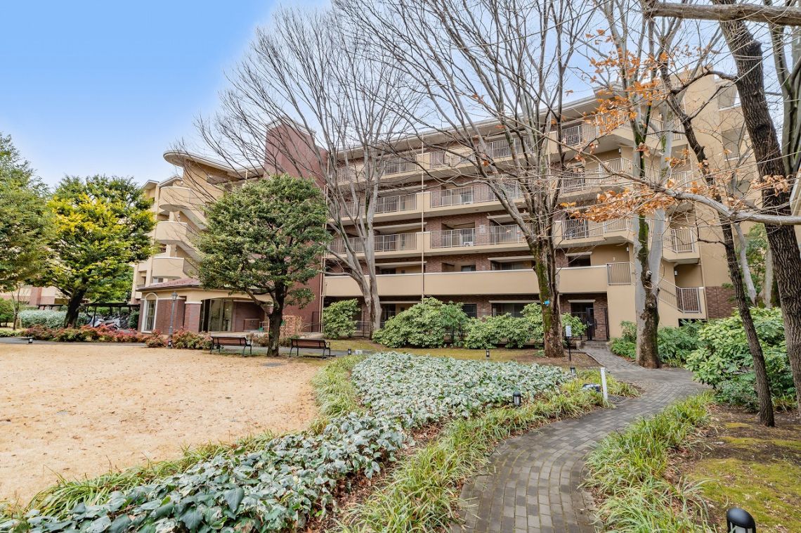 フォレストレイクひばりが丘Ｃ棟現地外観写真