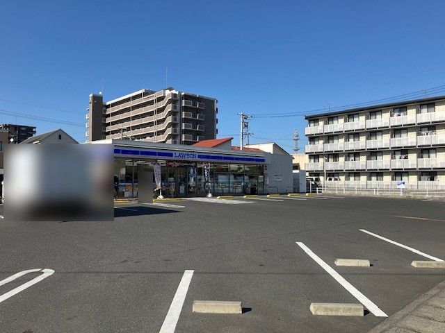 グラン・コート野田コンビニ
