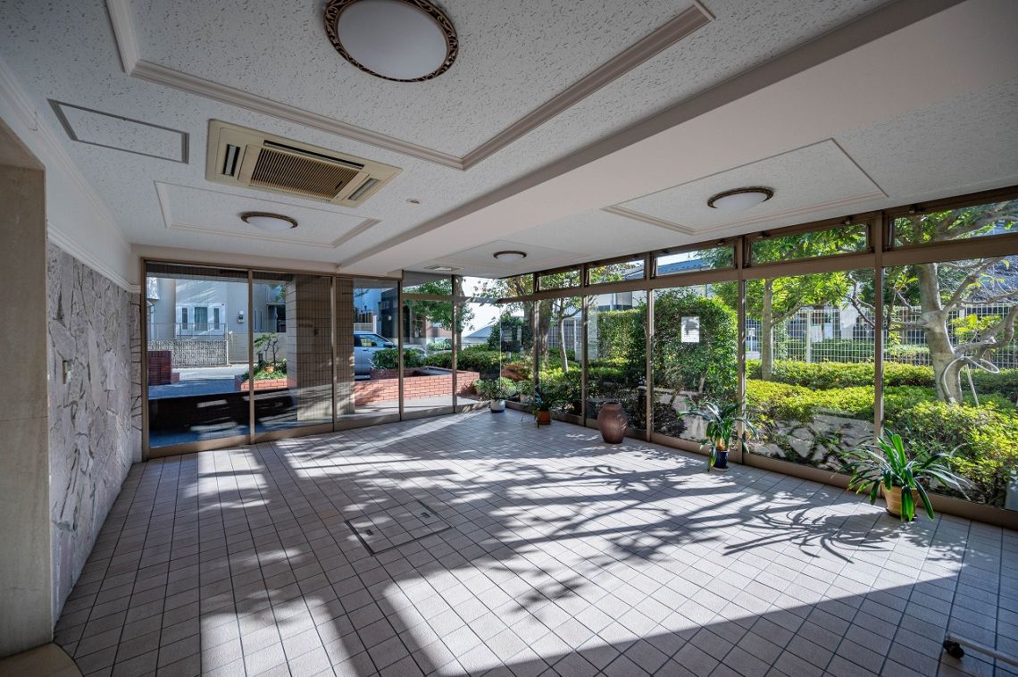 ライオンズマンション川口ブリーズコートエントランス