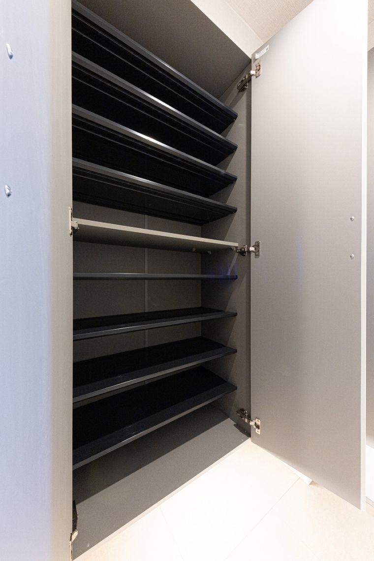 ル・シック西八王子玄関