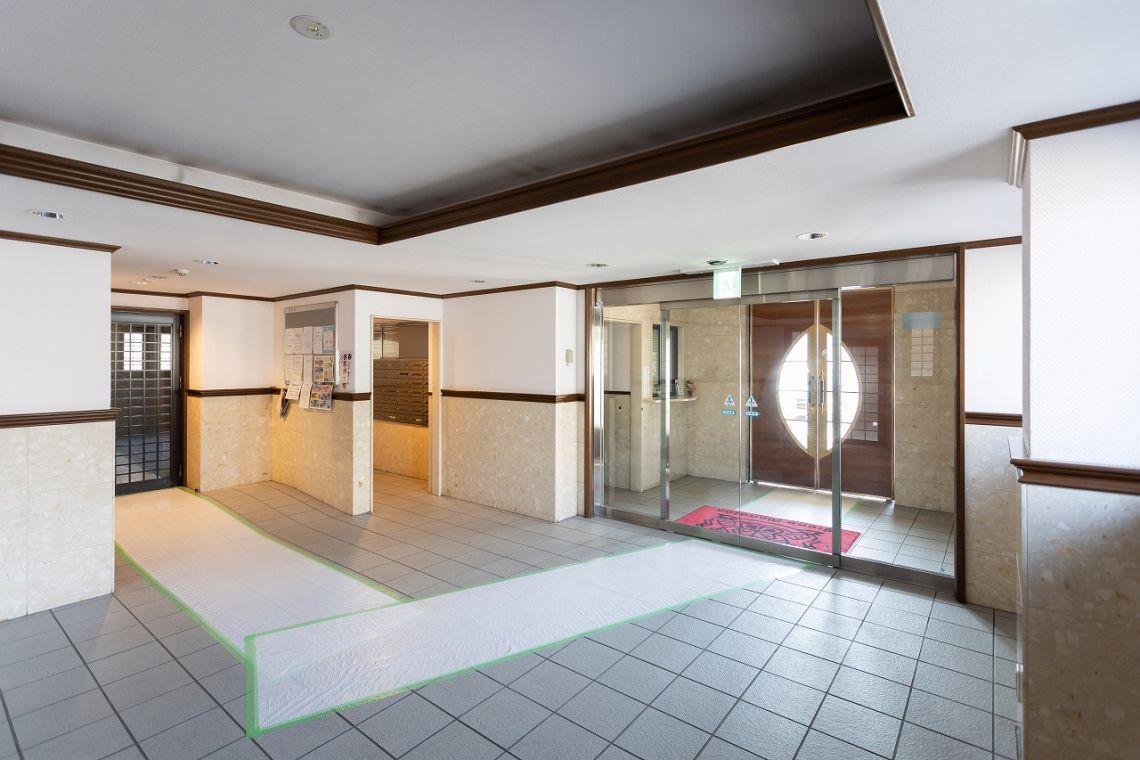 ライオンズガーデン祇園ロビー