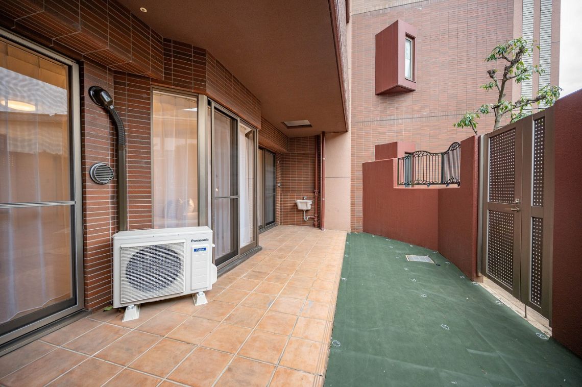 レクセルマンション若葉第２構造・工法・仕様：アウトフレーム工法