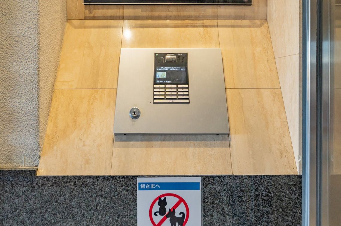 ライオンズマンション川越駅東構造・工法・仕様：ＴＶモニター付きオートロック