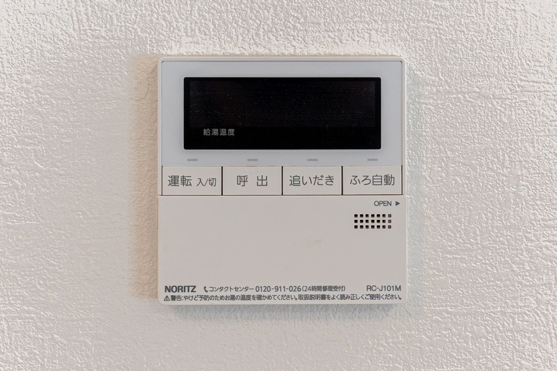 スカーラ池袋西構造・工法・仕様：給湯パネル（キッチン）