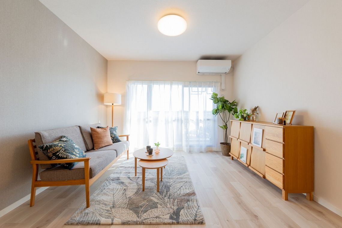 ユーステージ香流伍番館リビング