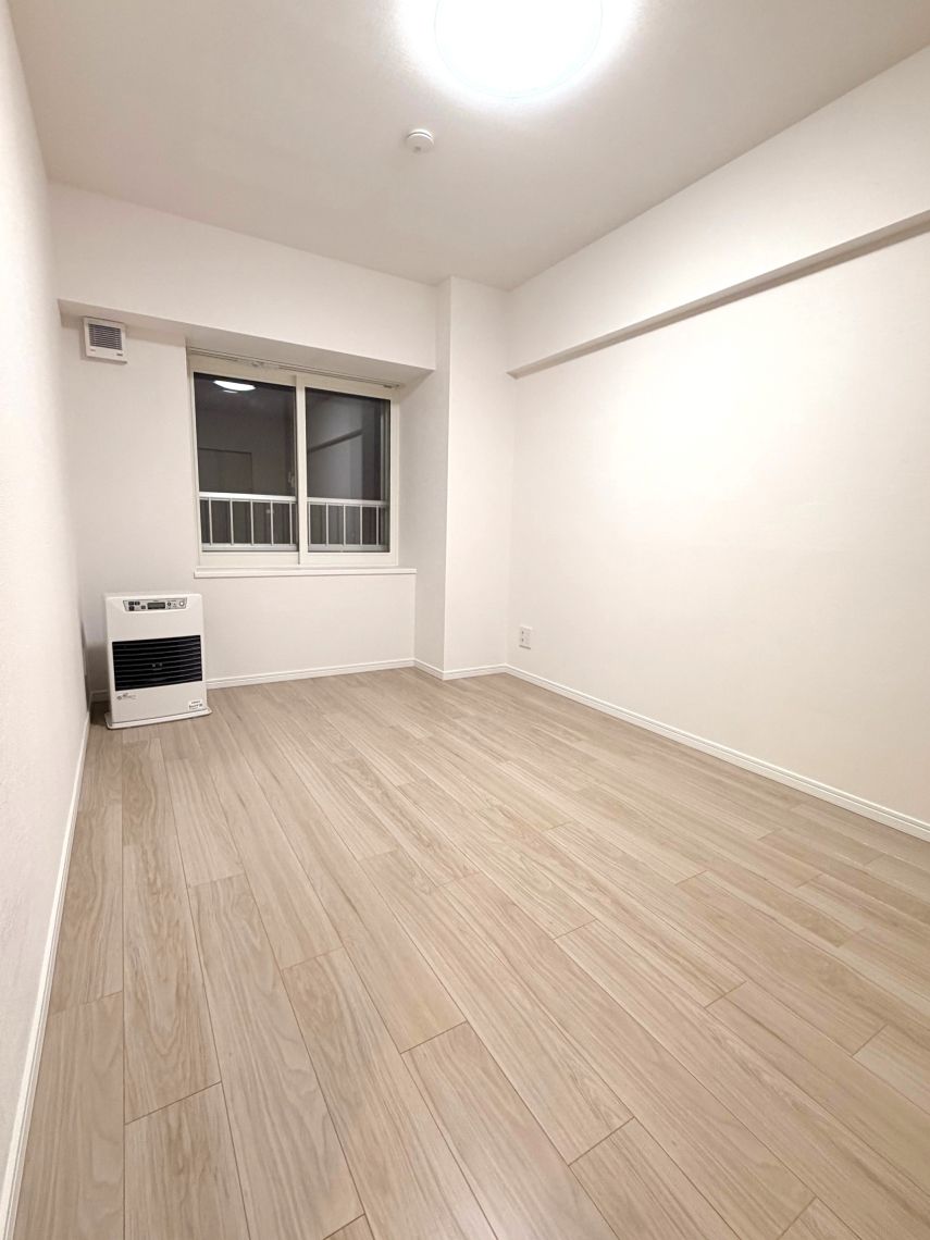 ロピア東区役所前居室