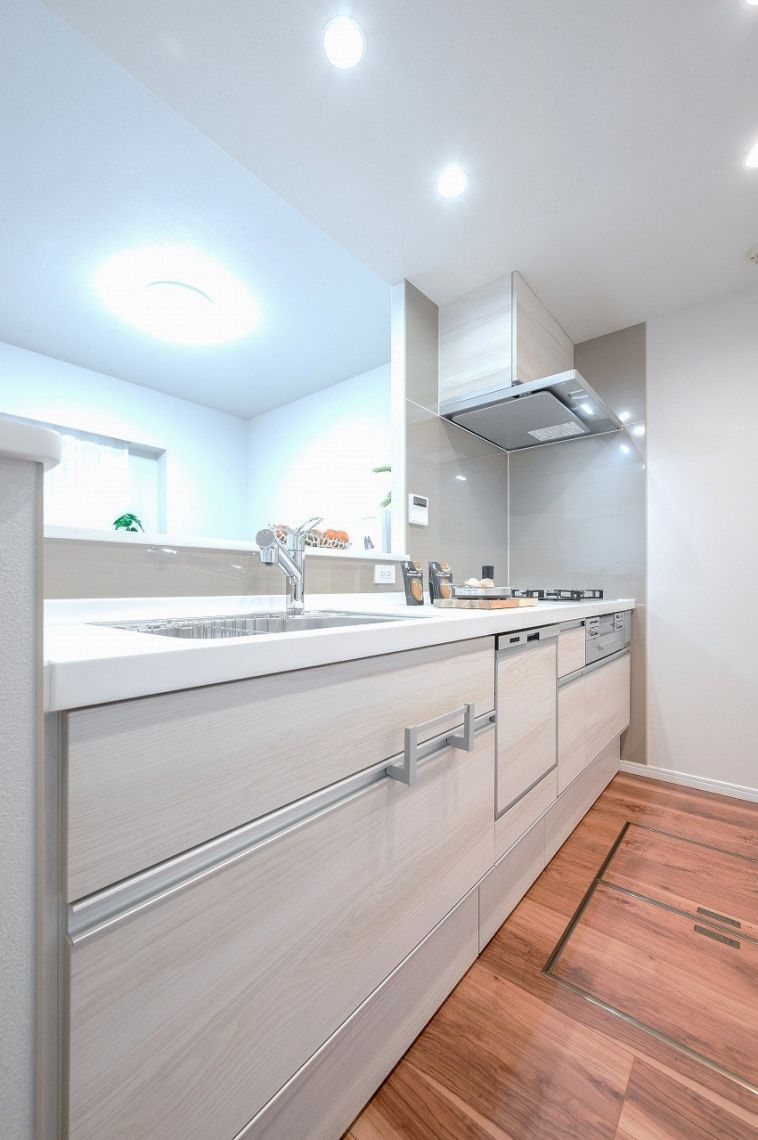 フォートンヒルズＣ棟キッチン