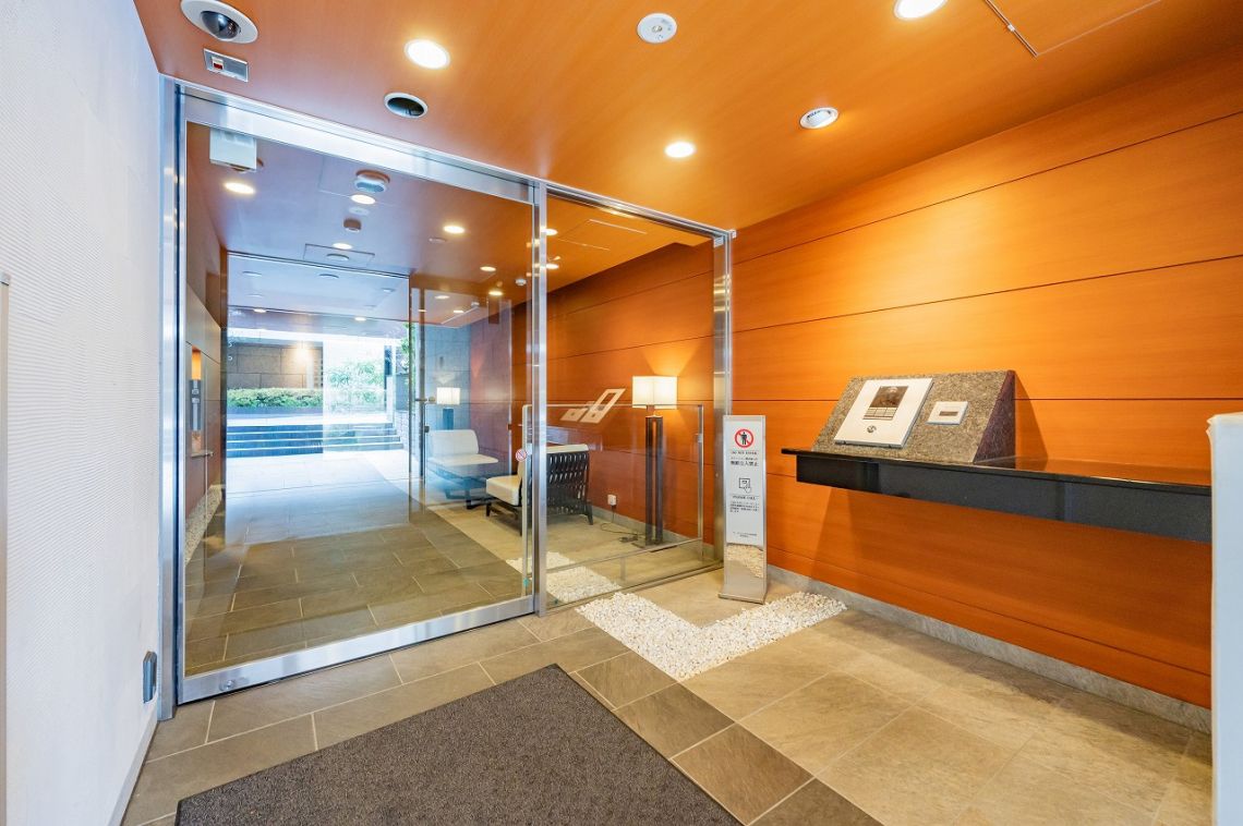 ザ・グランツ代々木参宮橋エントランス