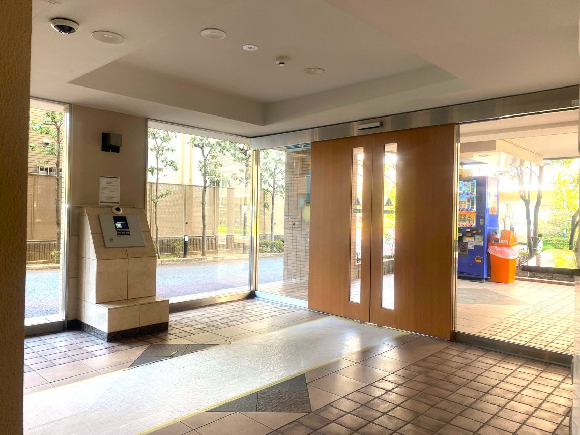 セザール町屋エントランス