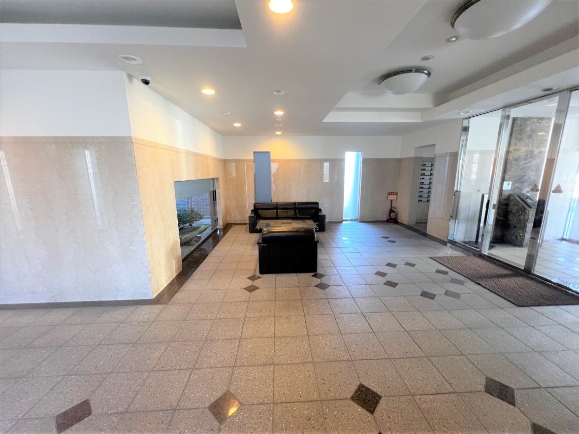 サーパス石井町ロビー