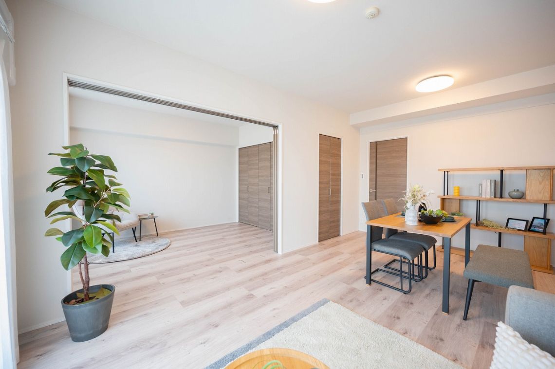 エルザタワー３２リビング