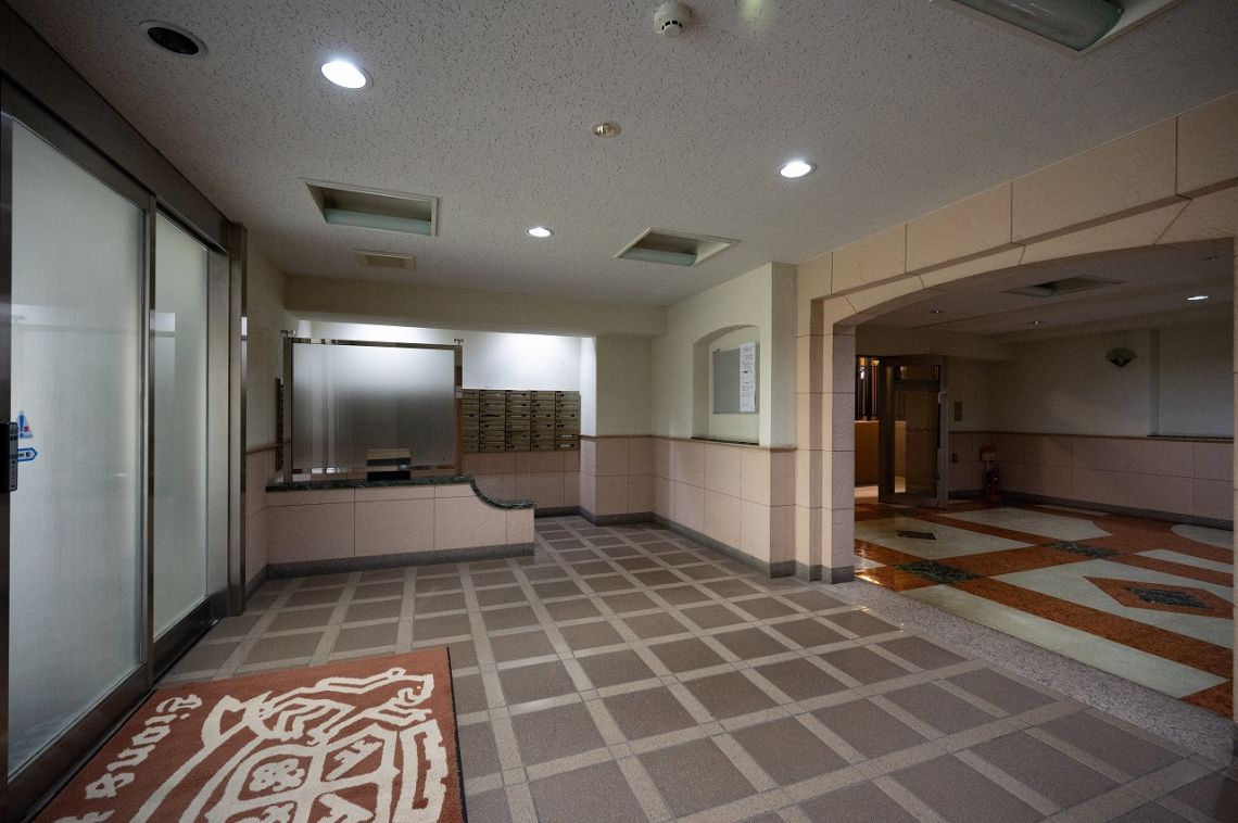 ライオンズプラザ目黒エントランス
