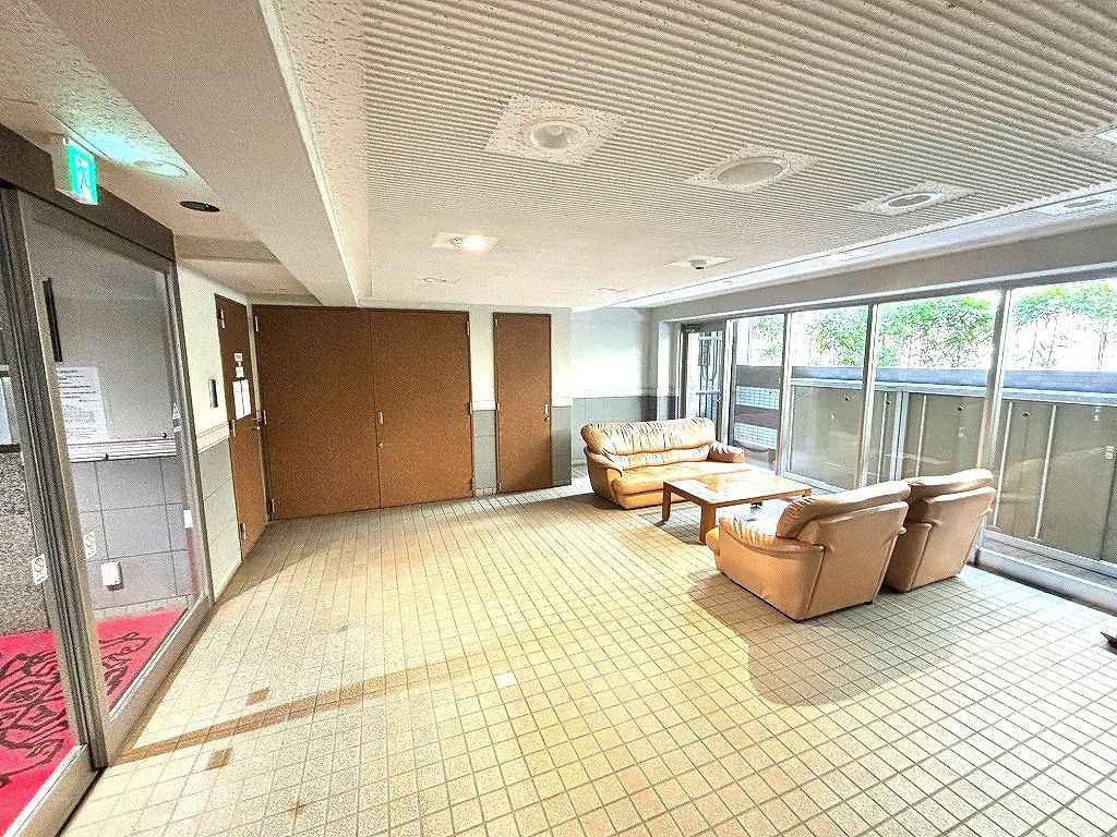ライオンズマンション津田沼鷺沼台ロビー