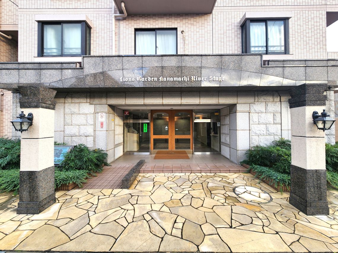 ライオンズガーデン金町リバーステージエントランス