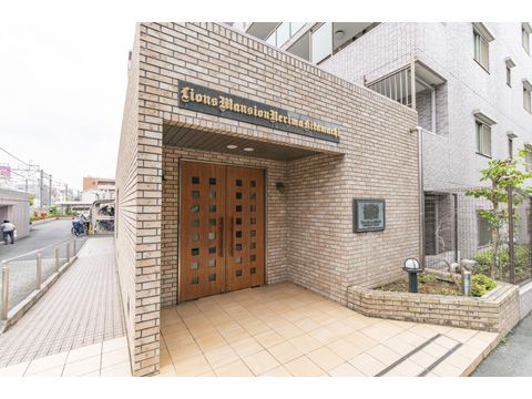 ライオンズマンション練馬北町エントランス