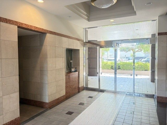 サーパス表町エントランス