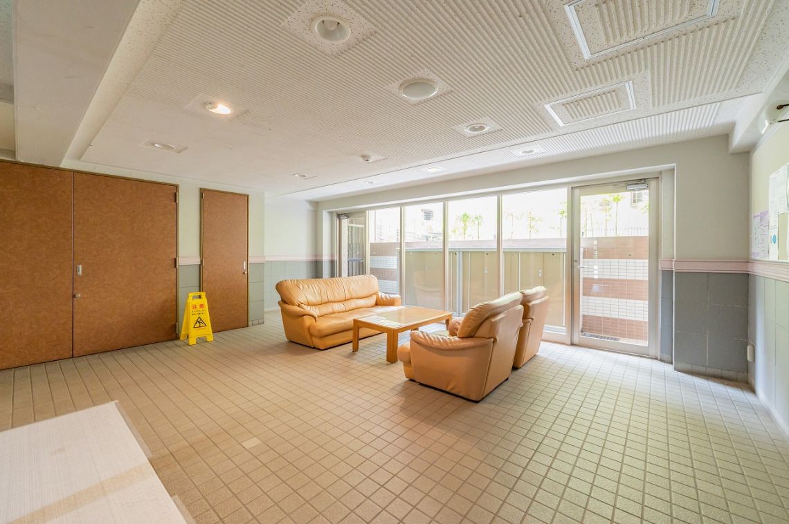 ライオンズマンション津田沼鷺沼台ロビー