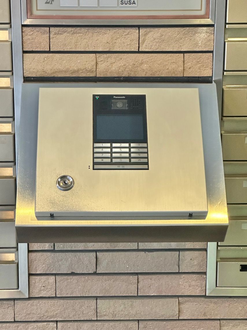 ライオンズマンション立町構造・工法・仕様：オートロック