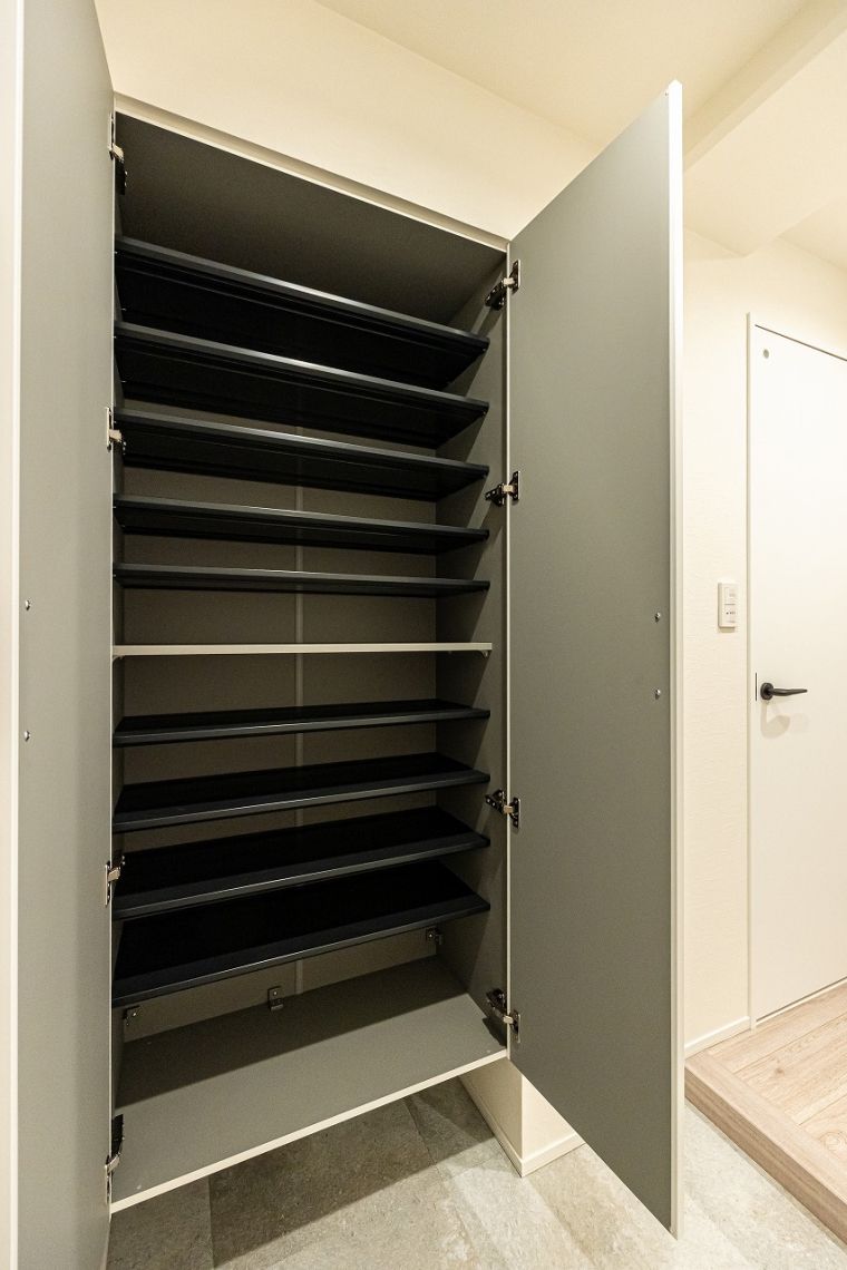 スカーラ池袋西構造・工法・仕様：シューズボックス