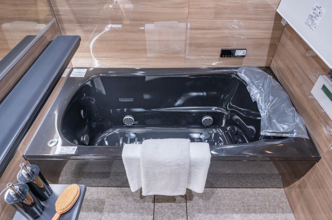 プラウドタワー千代田富士見レジデンス構造・工法・仕様：浴槽