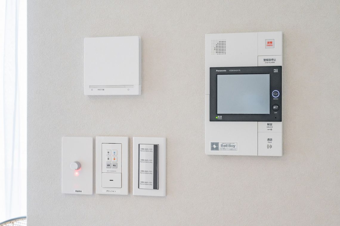 パークシティ中央湊　ザ　タワー防犯設備：TVモニター付きインターホン