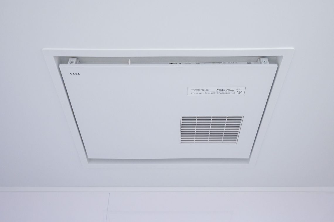 亀戸マンシヨン冷暖房・空調設備：浴室乾燥機