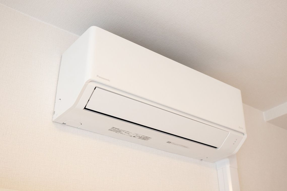 ロイヤルシャトー東雲その他設備：エアコン