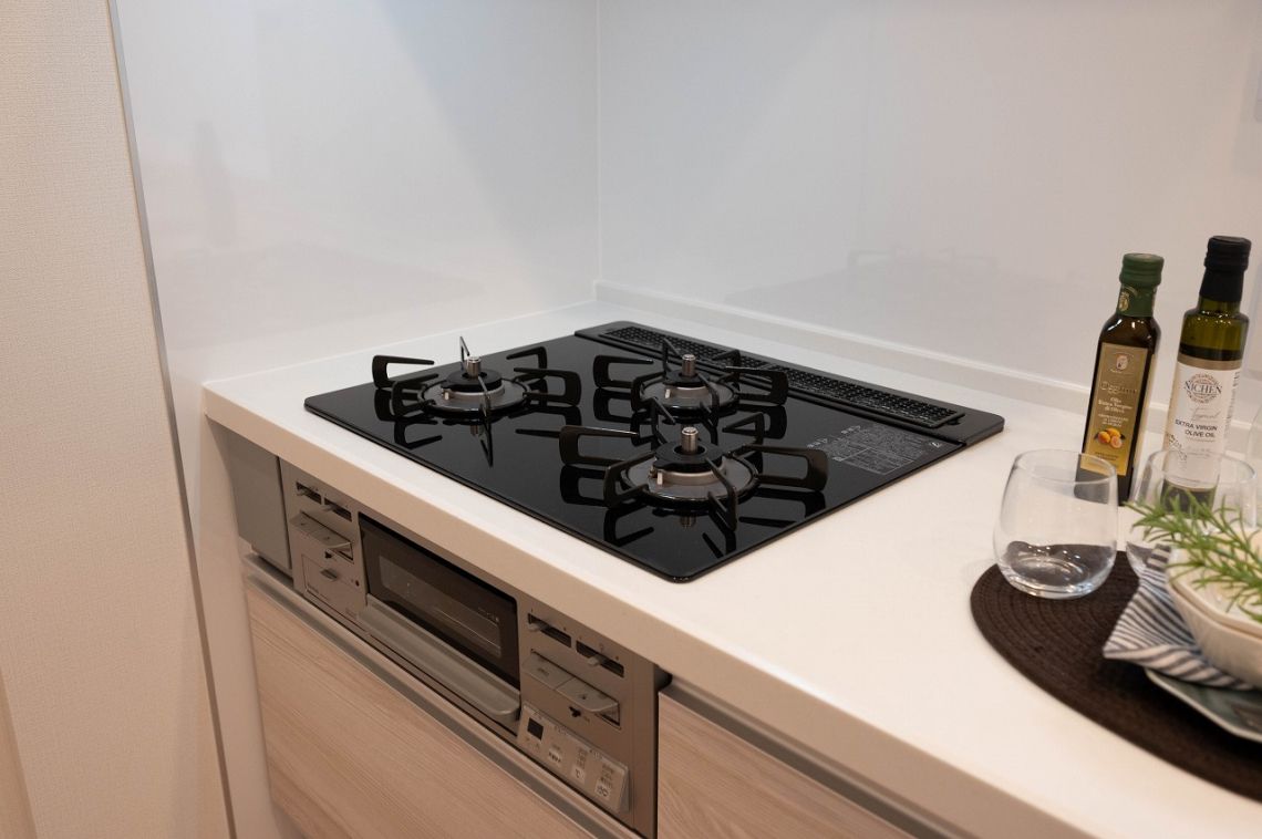 ライオンズステージ戸塚ルヴェールの丘その他設備：キッチンのガス台