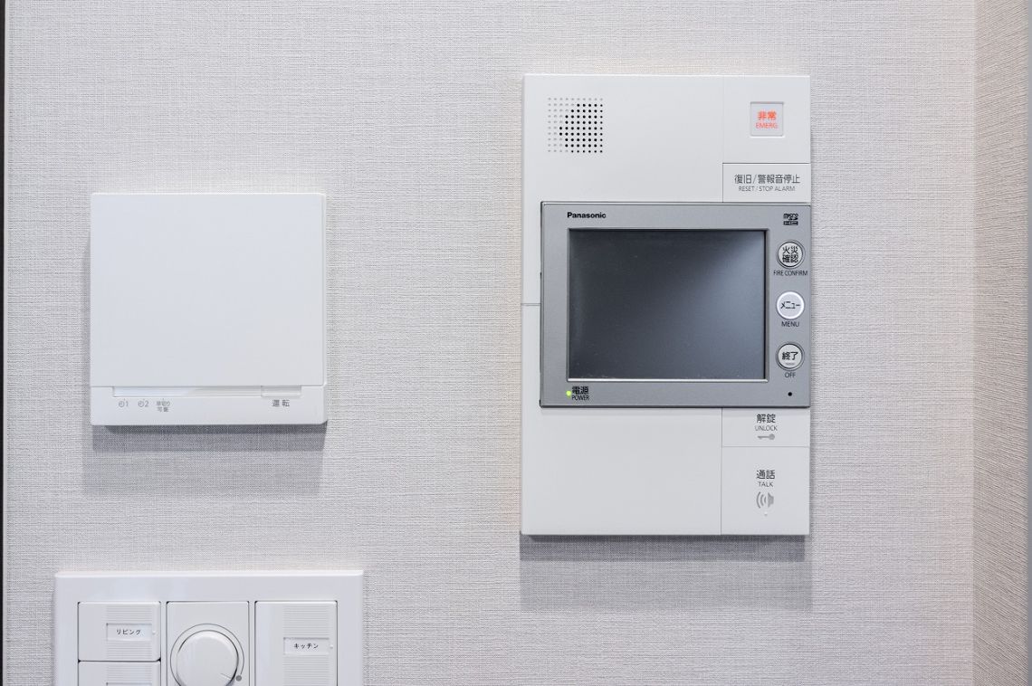 シティハウス東京八重洲通りその他設備：床暖房・インターホン操作パネル